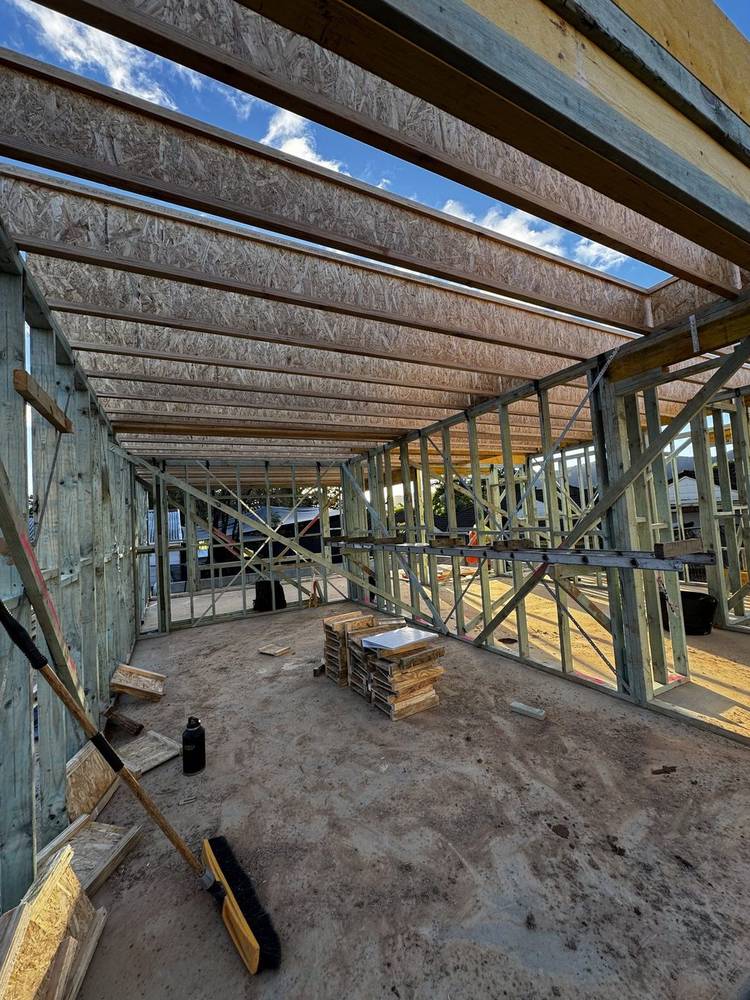 Timber roof framing